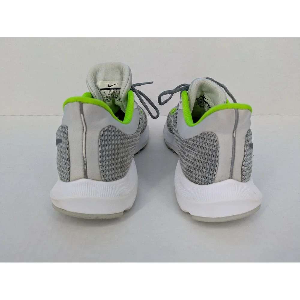 Nike Quest Women 7.5 Green White Volt‎ Gray Running Shoes AA7412-008 Sneakers